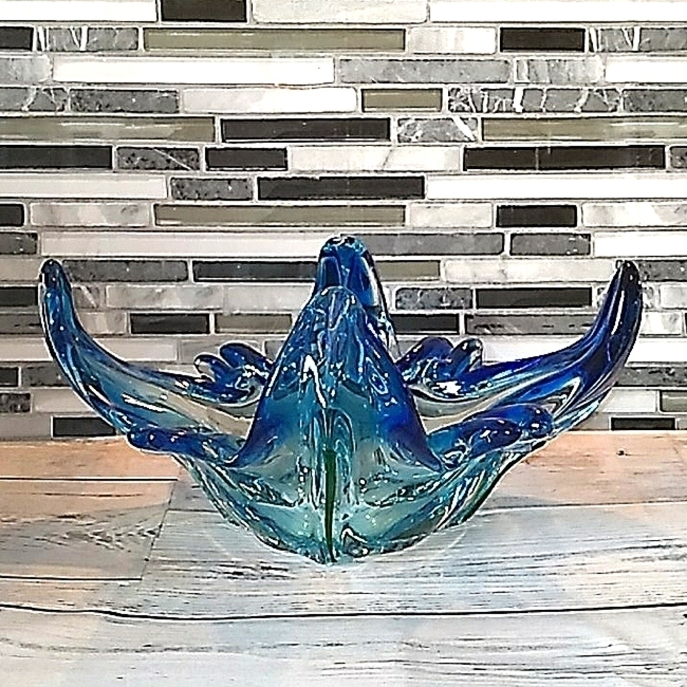 Vintage art glass  blue 1950s ash tray